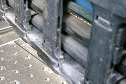 Aşınmış hortumlarla enerji beslemesi