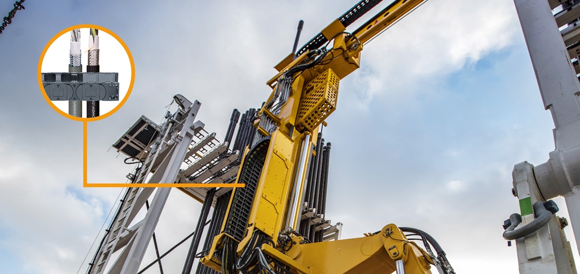 igus ürünleriyle boru tutucu